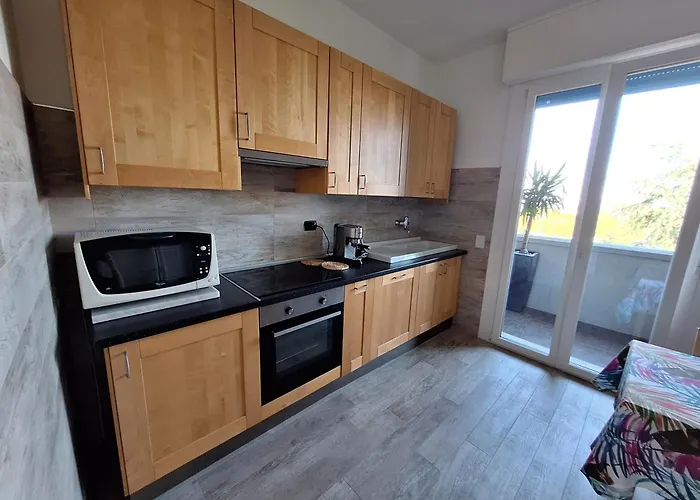 King 35 Апартаменты Болонья