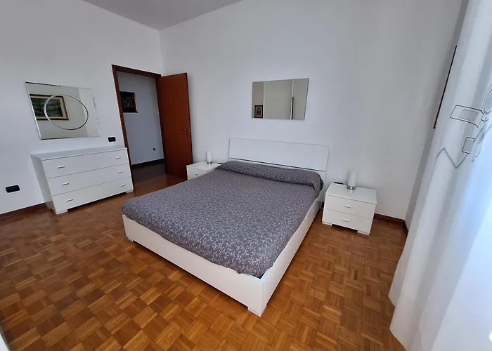 King 35 Апартаменты Болонья